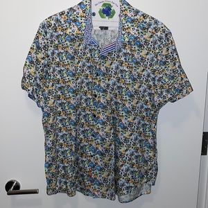 Robert Graham button up, size 3XL